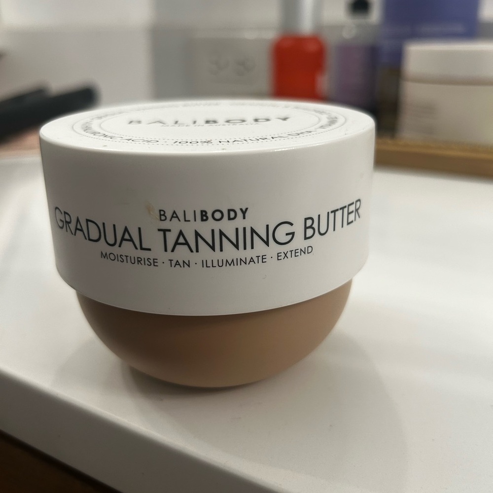 Cream Bronzer & Contour Makeup